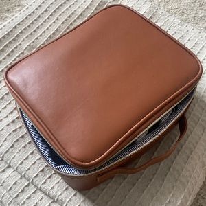 Makeup case